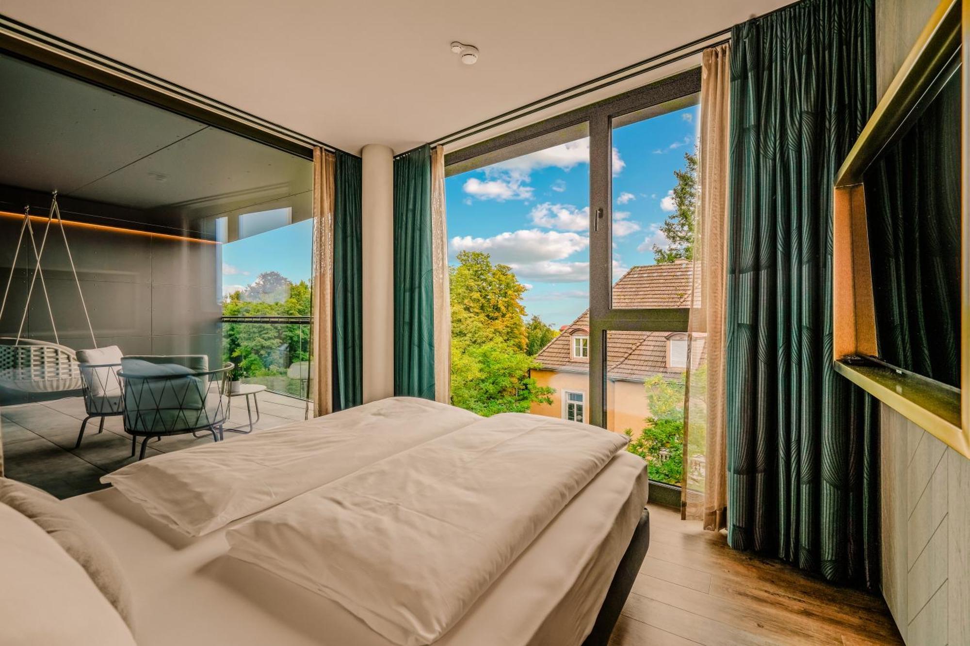 Lukullum Hotel Friedrichshafen Exterior photo